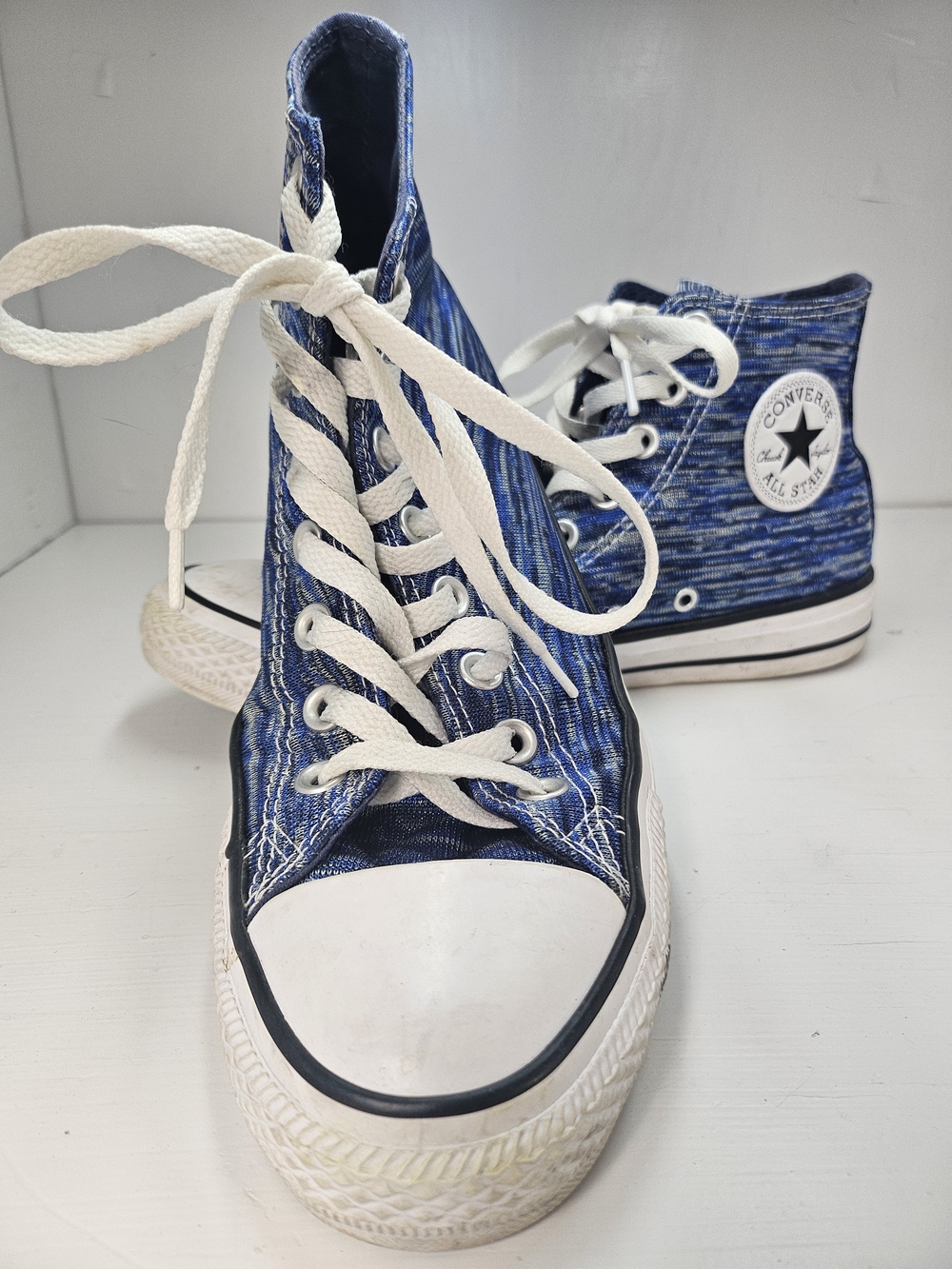 Converse All Star Chuck Taylor Blue High-Top Sneakers with White Laces